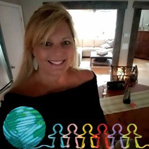 Meet your Posher, Karin